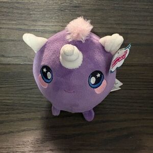 Squeezamals purple unicorn kids squishy toy new with tags